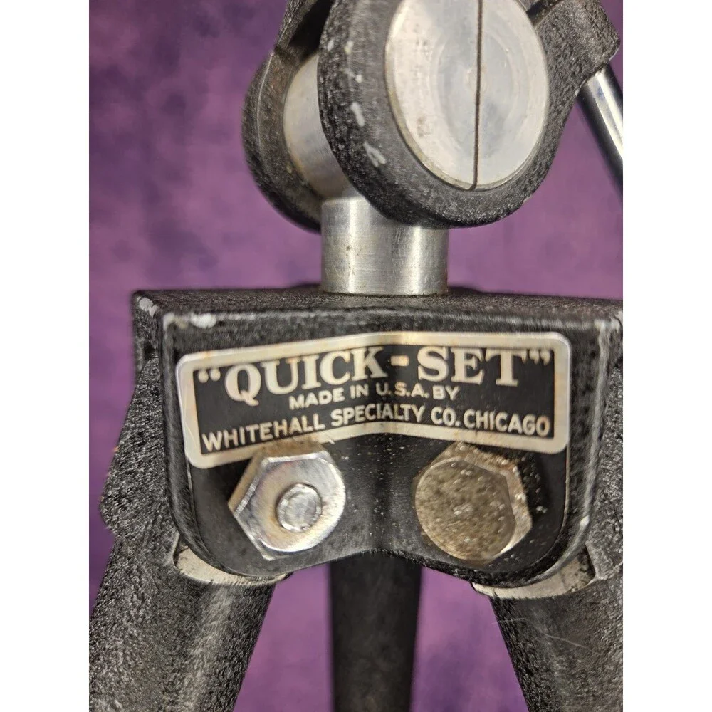 Vintage Quick-Set Camera Tripod WHITEHALL SPECIALTY CO Chicago USA 22.5in - 38in